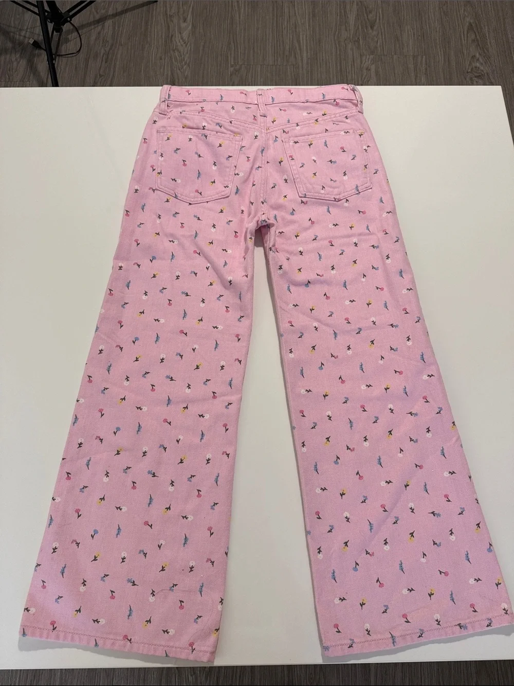 Old Navy • Girls High Rise Baggy Wide Leg Jeans • Pink & Floral • Size 14